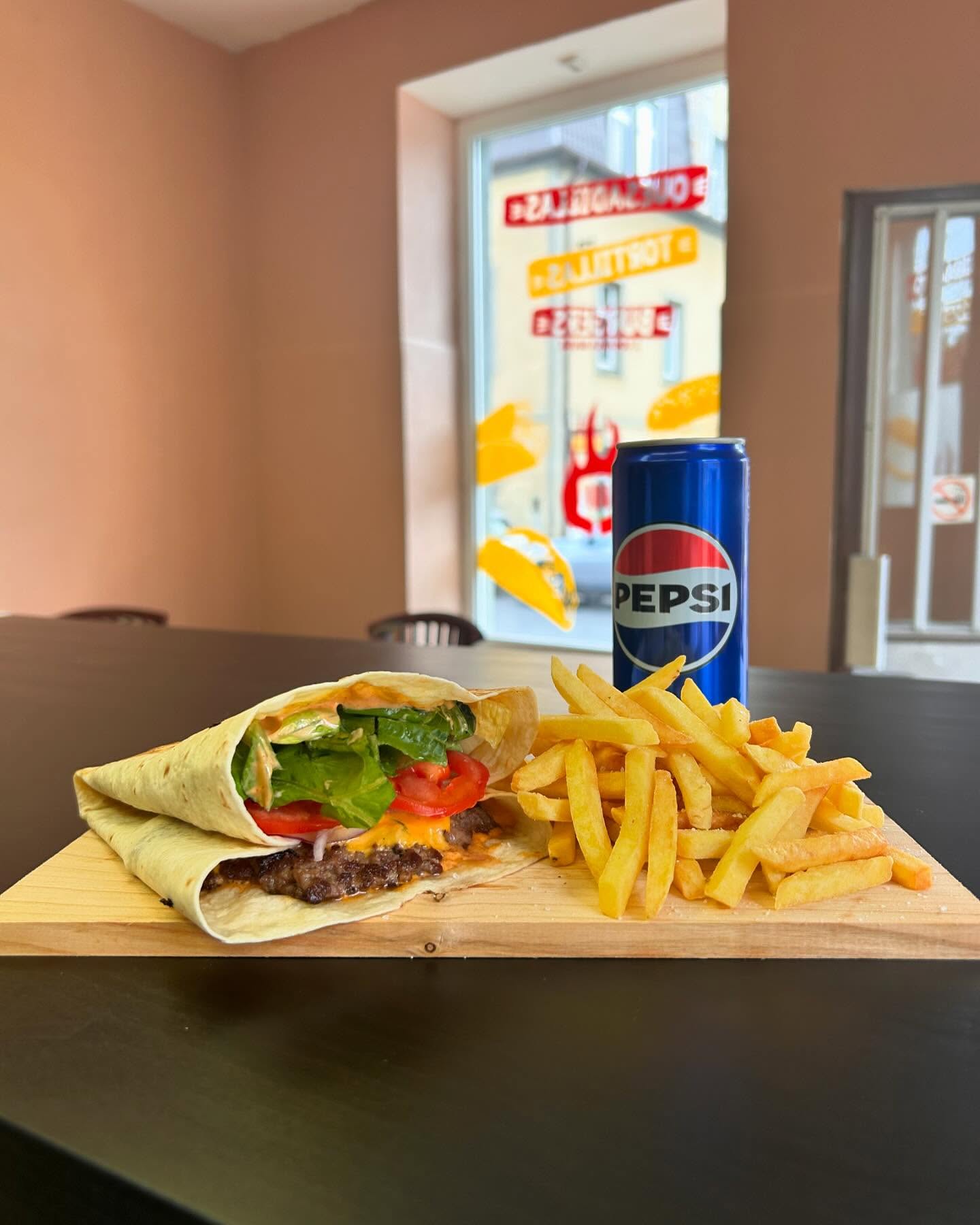 Cheeseburger wrap menu